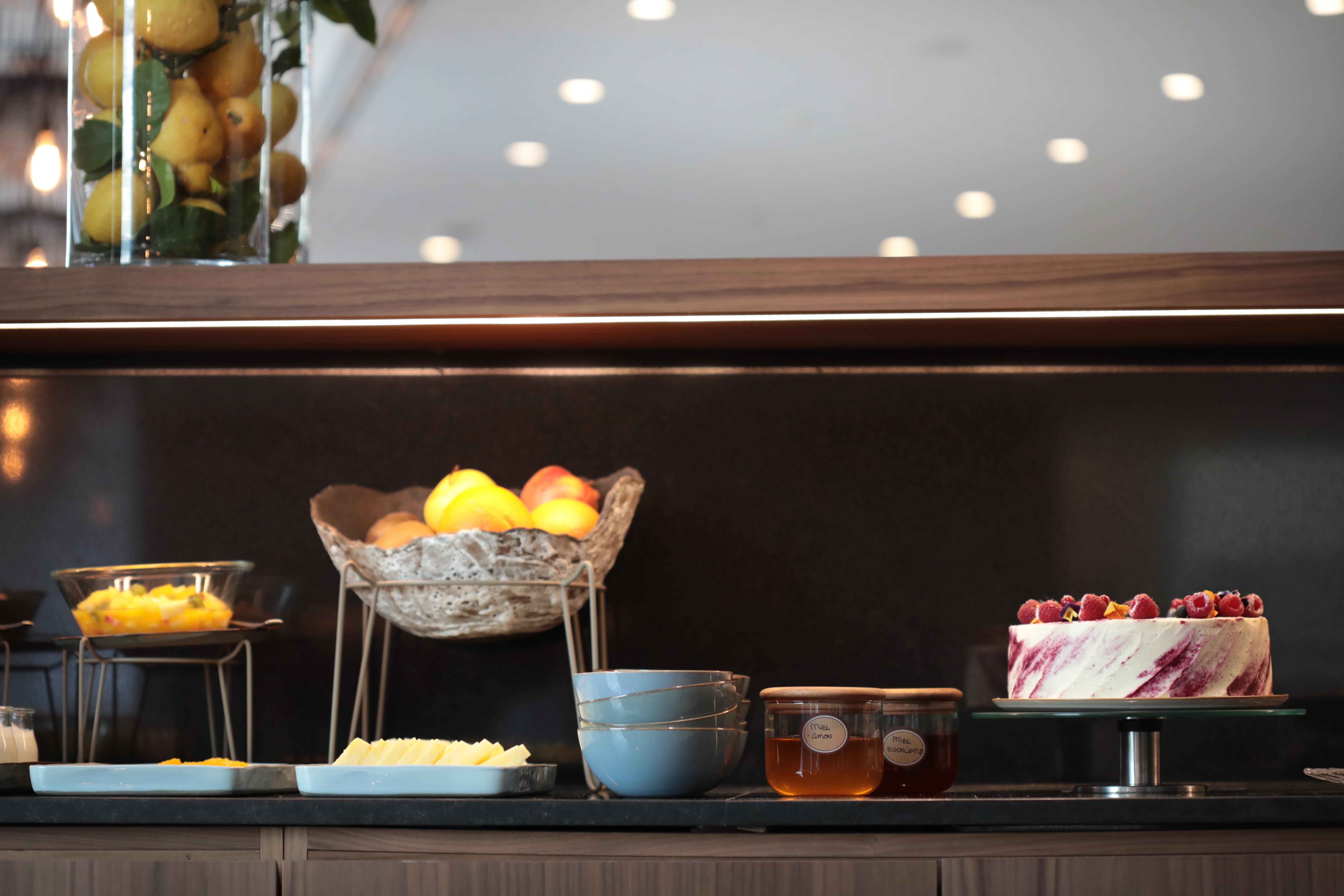 Es Princep - The Leading Hotels Of The World Palma de Mallorca Exterior photo A selection of desserts