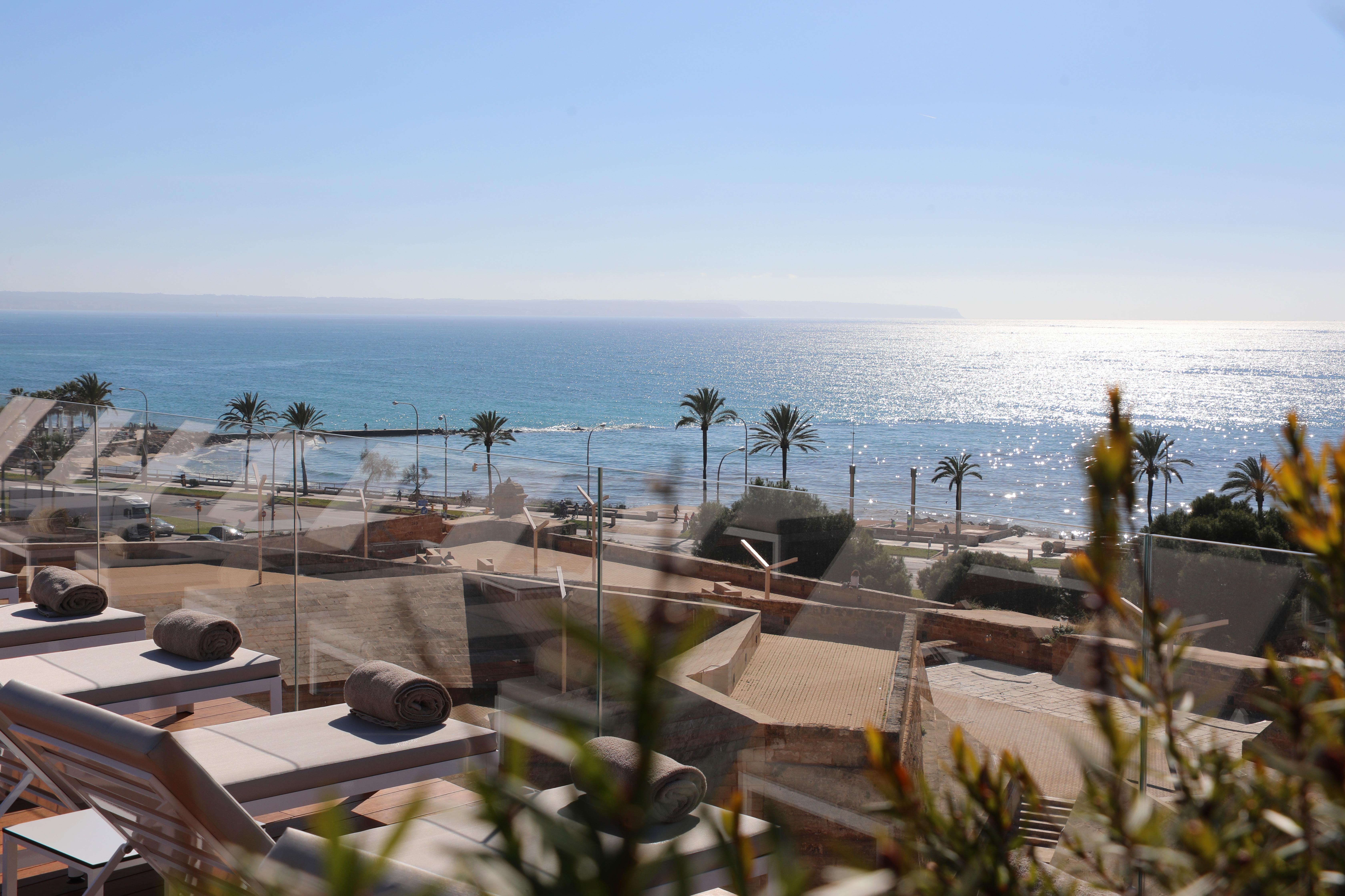Es Princep - The Leading Hotels Of The World Palma de Mallorca Exterior photo View of the beach